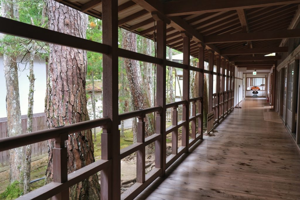 Un couloir du Kongobu-ji au Koyasan