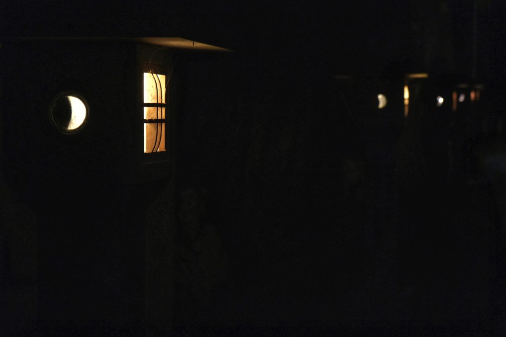 Les lanternes du cimetière Oku-no-in