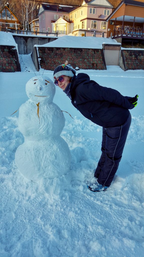 Claire et notre bonhomme de neige