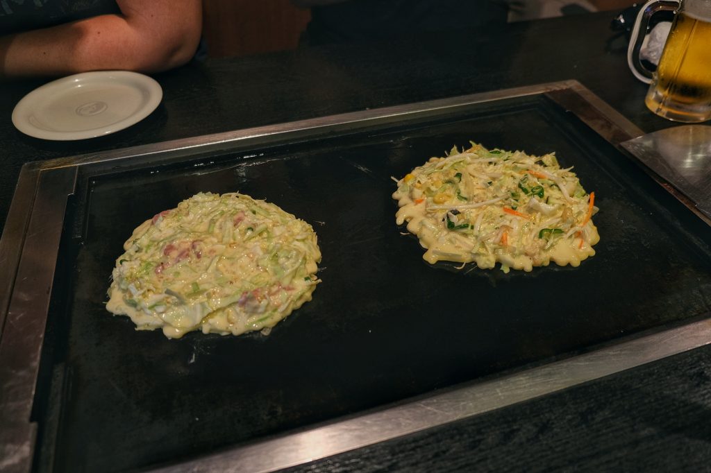 A table ! Okonomiyaki à faire soi-même